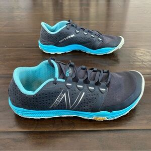 New Balance Minimus vibram barefoot sole lace up sneakers size 10.5